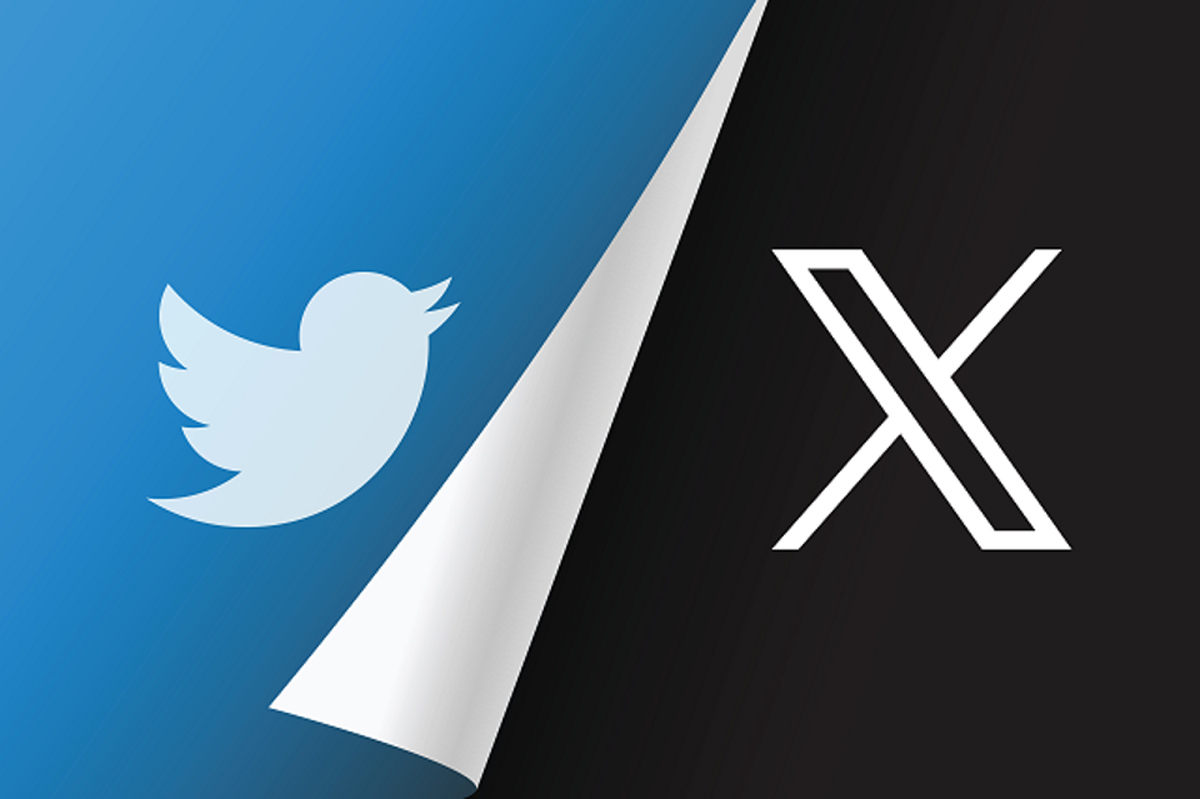 变废为宝！254公斤Twitter小蓝鸟LOGO找到了新主人.jpg